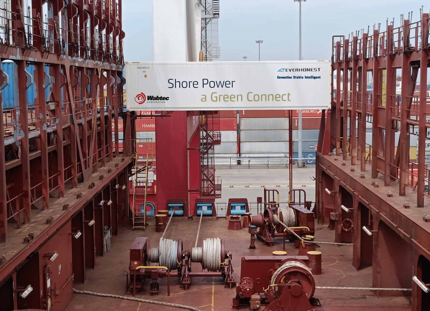 Shore power connection station